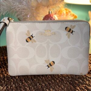 Coach Cream Bee Pattern Wristlet Like New